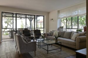 ספת ארמנדו חום בהיר