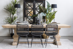 שולחן אוכל אבירים רגל נקר 2