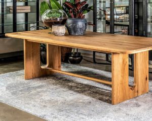 שולחן אוכל מעוצב אמסטרדם כסאות אפורים