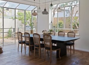 פינת אוכל ורוניקה