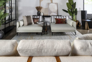 ספת לי ולך בשילוב כריות פסים